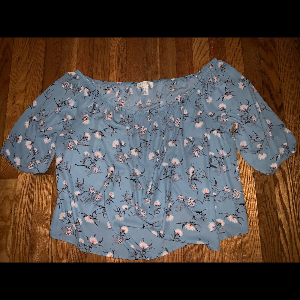 Blue w White Flower Flowy off the Shoulder Blouse